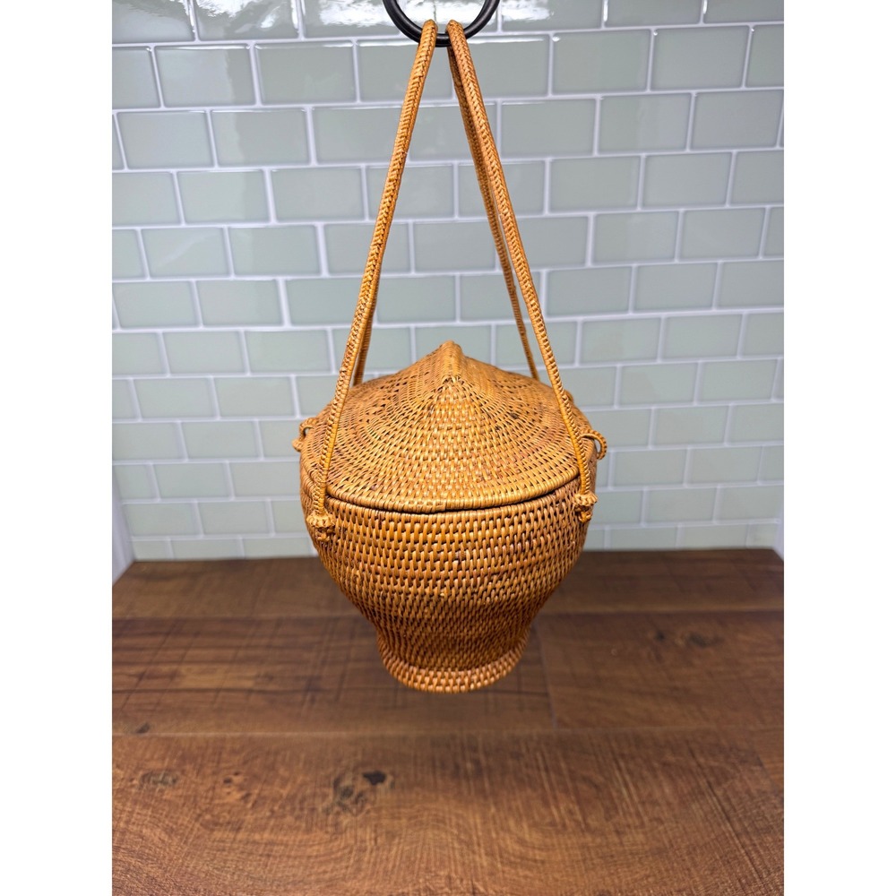 Handwoven Balinese Ata Grass Basket Purse - Vintage-Inspired - Picture 4 of 16